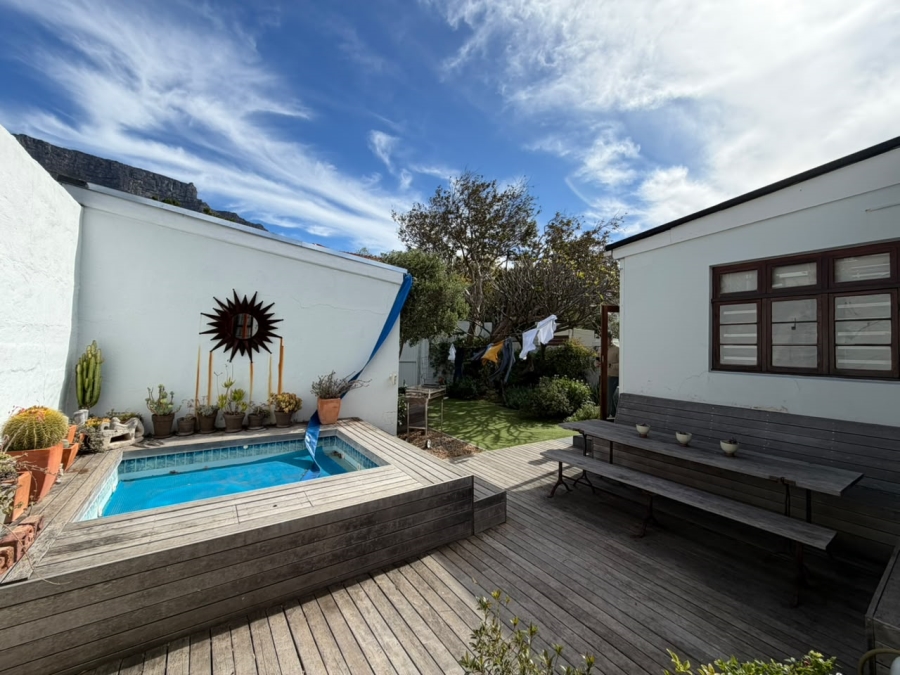 3 Bedroom Property for Sale in Vredehoek Western Cape